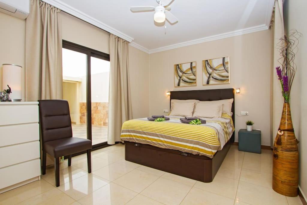 Riviera Park 2B, Central 2 Bed Puerto del Carmen  Eksteriør billede